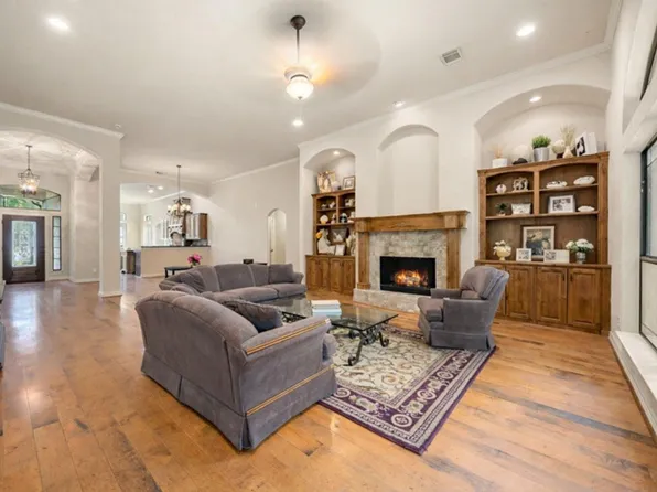 28618 Benders Crossing Dr, Spring, TX 77386