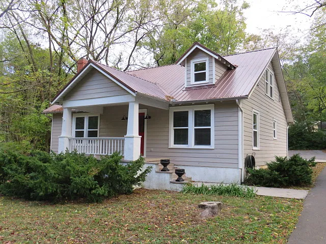 110 McFarland Rd