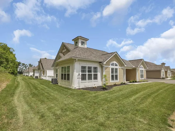 132 Narragansett Rd, Hebron, OH 43025