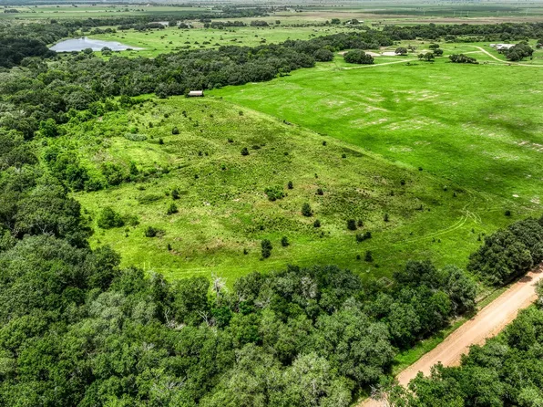 1865 County Road 114, Garwood, TX 77442