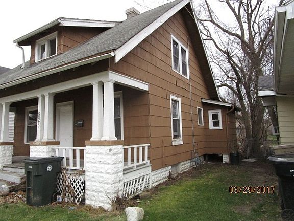 3rd image of 825 Diamond Ave