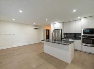 1615 NE 9th St #2, Fort Lauderdale, FL 33304