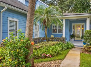 700 Paradise Ln, Atlantic Beach, FL 32233