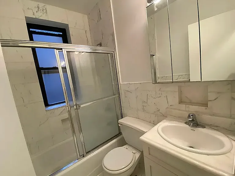 200 Riverside Dr #2C — Photo 9