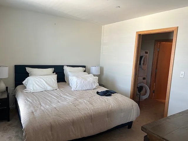 1 bed, 800 sqft, $1,750 — Photo 3