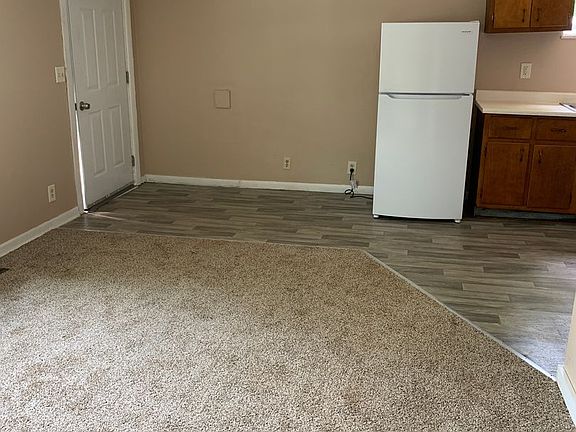 3rd image of 3607 Rollins St APT 3607A