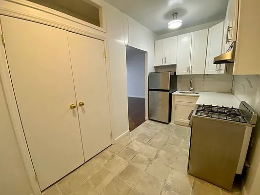 Rented by City Connections Realty | media 13