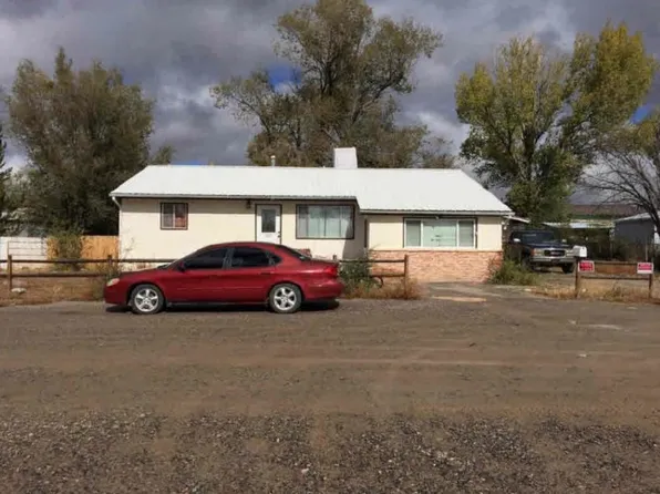 1517 Riverview Ave, Aztec, NM 87410