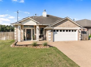 3822 Dove Hollow Ln, College Station, TX 77845