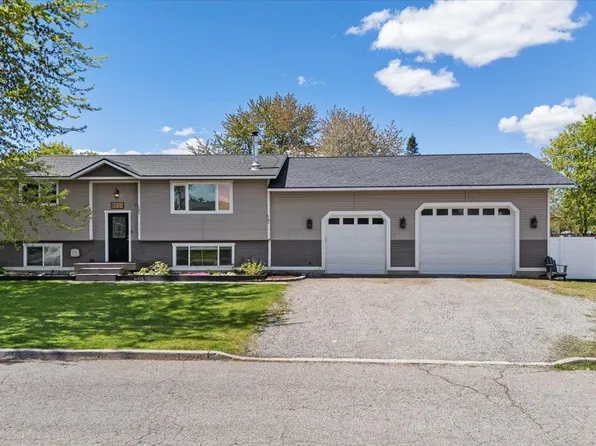 5021 N Farmfield Rd, Newman Lake, WA 99025