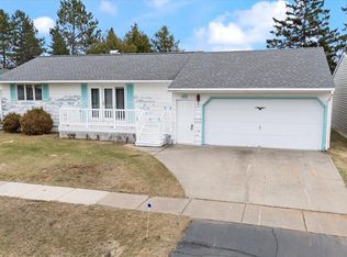 42 Garden Cir, Babbitt, MN 55706