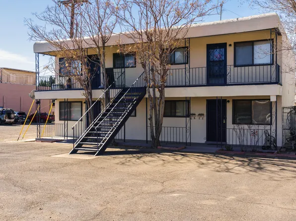 1005 Carlisle Blvd SE, Albuquerque, NM 87106