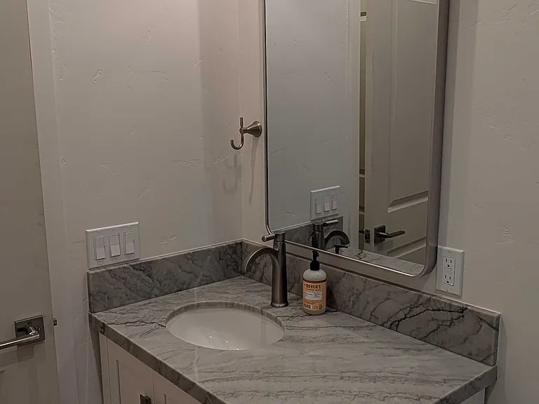 1725 Spur Ridge Ln #A — Photo 10
