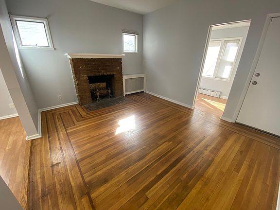 5th image of 144 Seminary Ave Floor 1
