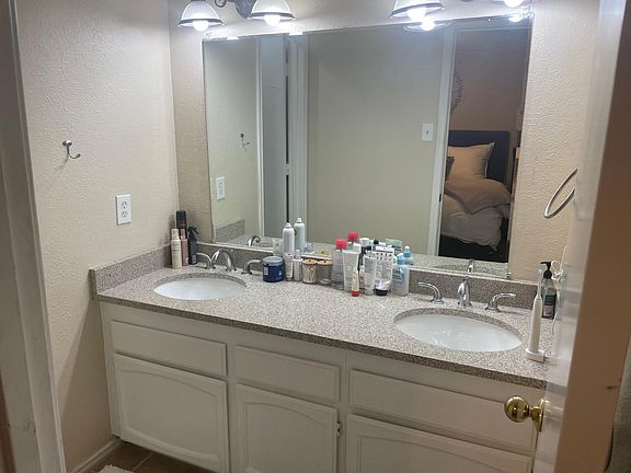 2nd image of 9309 Highedge Cir