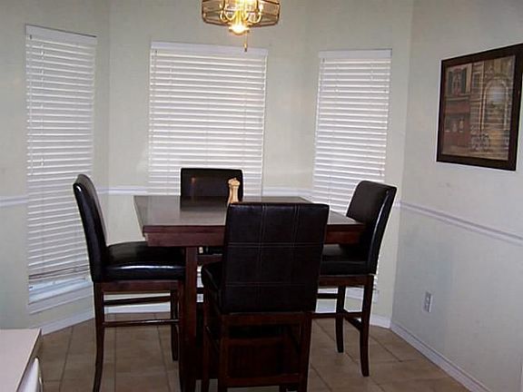 4th image of 7107 Harlan Dr