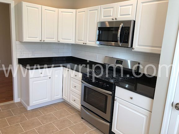 2nd image of 53 Cornwall Ln #7003