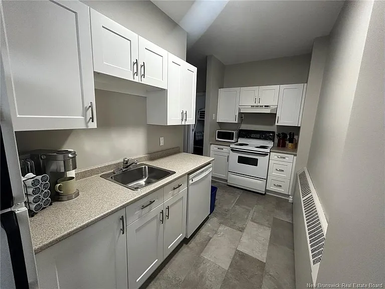 Union St #61 — Photo 38