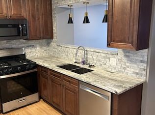 7886 Barkwood Dr, Columbus, OH 43085