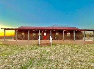 1255 Daniel Rd, Weatherford, TX 76087