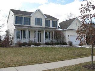 5529 Star Flower Dr, Haslett, MI 48840