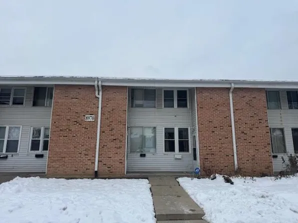 8970 North 95th STREET #G, Milwaukee, WI 53224