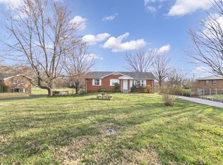 126 Union Hall Rd, Clarksville, TN 37040