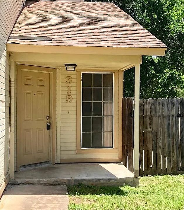 1st image of 319 Greenlawn Blvd #319