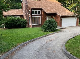 109 Silas Deane Rd, Ledyard, CT 06339