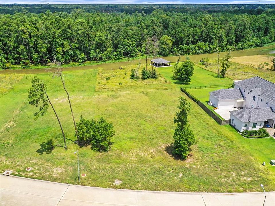 1st image of 126 Kings Lake Estates Blvd