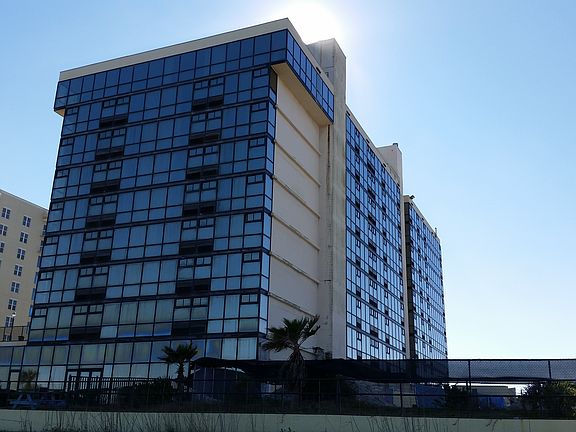 4th image of 1909 S Atlantic Ave #817-819