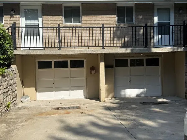 2429 S Harvard Ave, Independence, MO 64052