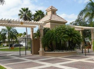 7330 SW 170th Ter, Palmetto Bay, FL 33157