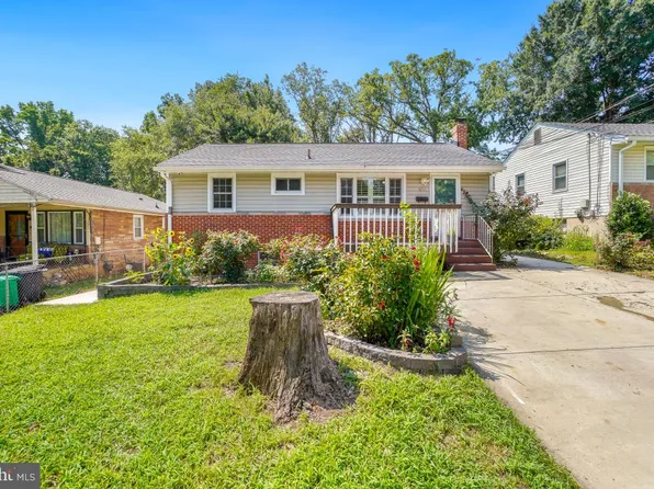 9217 4th St, Lanham, MD 20706