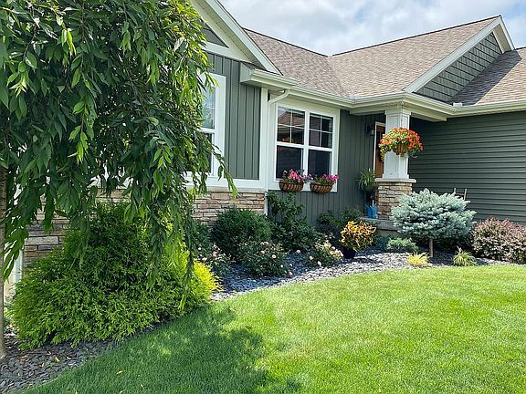 5th image of 3476 Creekview Ct