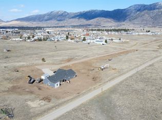 Mahalo Ln, Butte, MT 59701