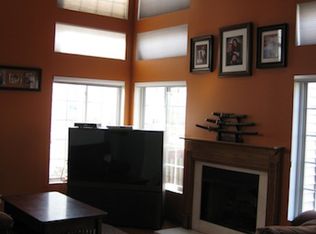 997 Viewpoint Dr, Lake In The Hills, IL 60156