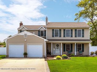 1104 Kells Ct, Toms River, NJ 08753