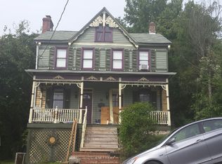 21 W C St, Brunswick, MD 21716