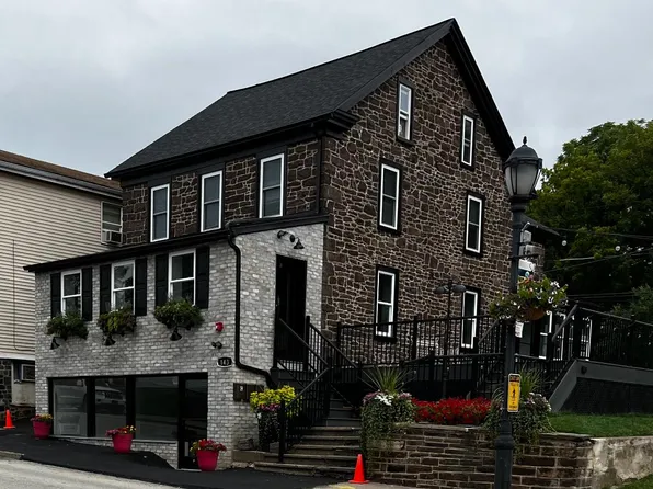 143 N Main St, Souderton, PA 18964