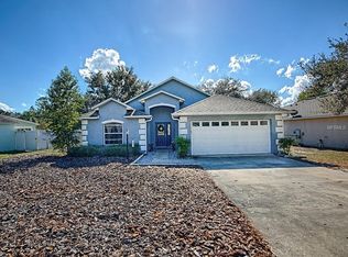 11432 Lake Dr, Leesburg, FL 34788