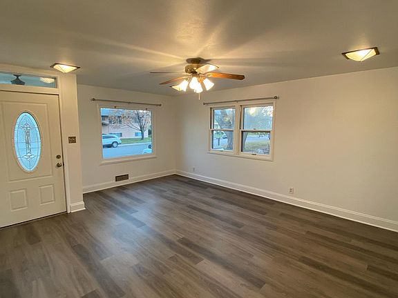 4th image of 731 Avenue E