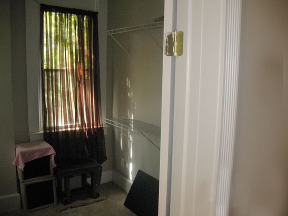 Walk In Closet