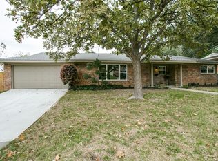 1801 Saxony Rd, Fort Worth, TX 76116