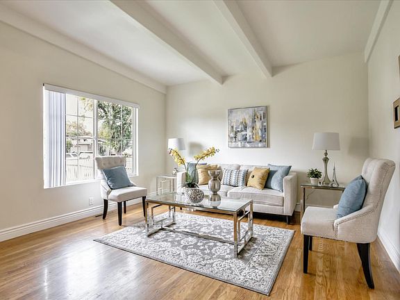 5th image of 1255 Crowley Ave