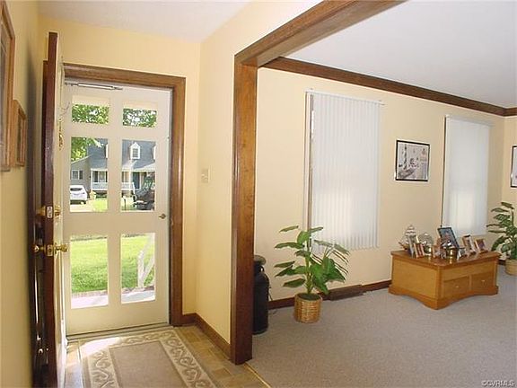 3rd image of 4536 Sourwood Ln