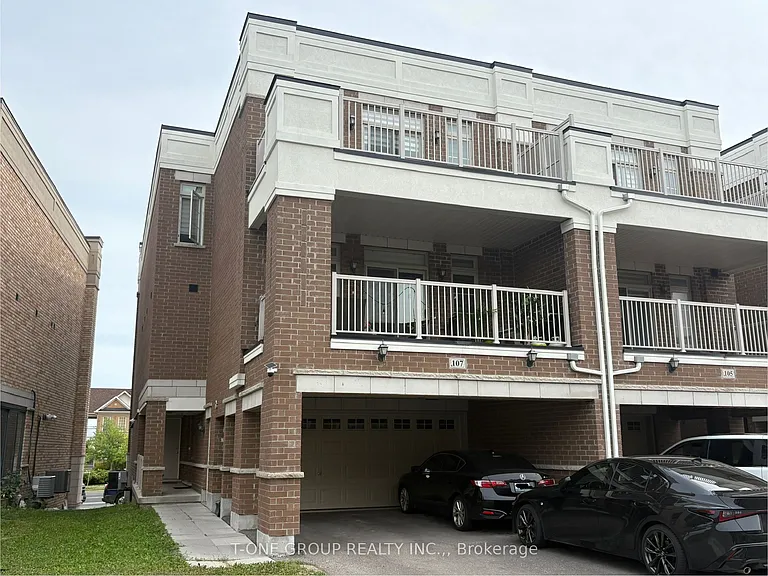 107 Luzon Ave #B — Photo 1