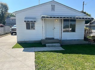 (Undisclosed Address), Flint, MI 48505