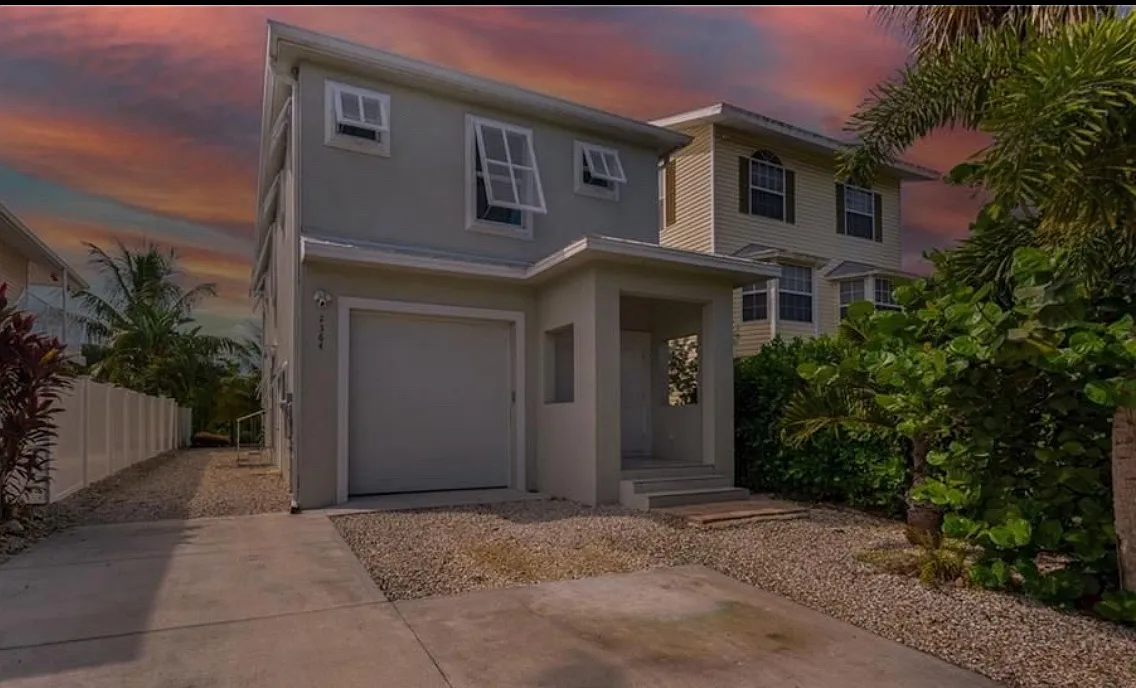 3 bed, 1671 sqft, $4,600 — Photo 1