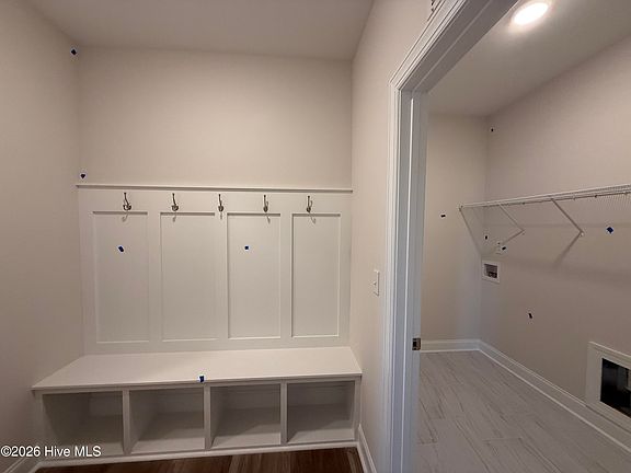 4th image of 262 Pierre Drive